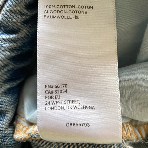 BDG High-waisted Slim Straight Jean In Distressed Vintage Denim Light - Picture 6 of 12